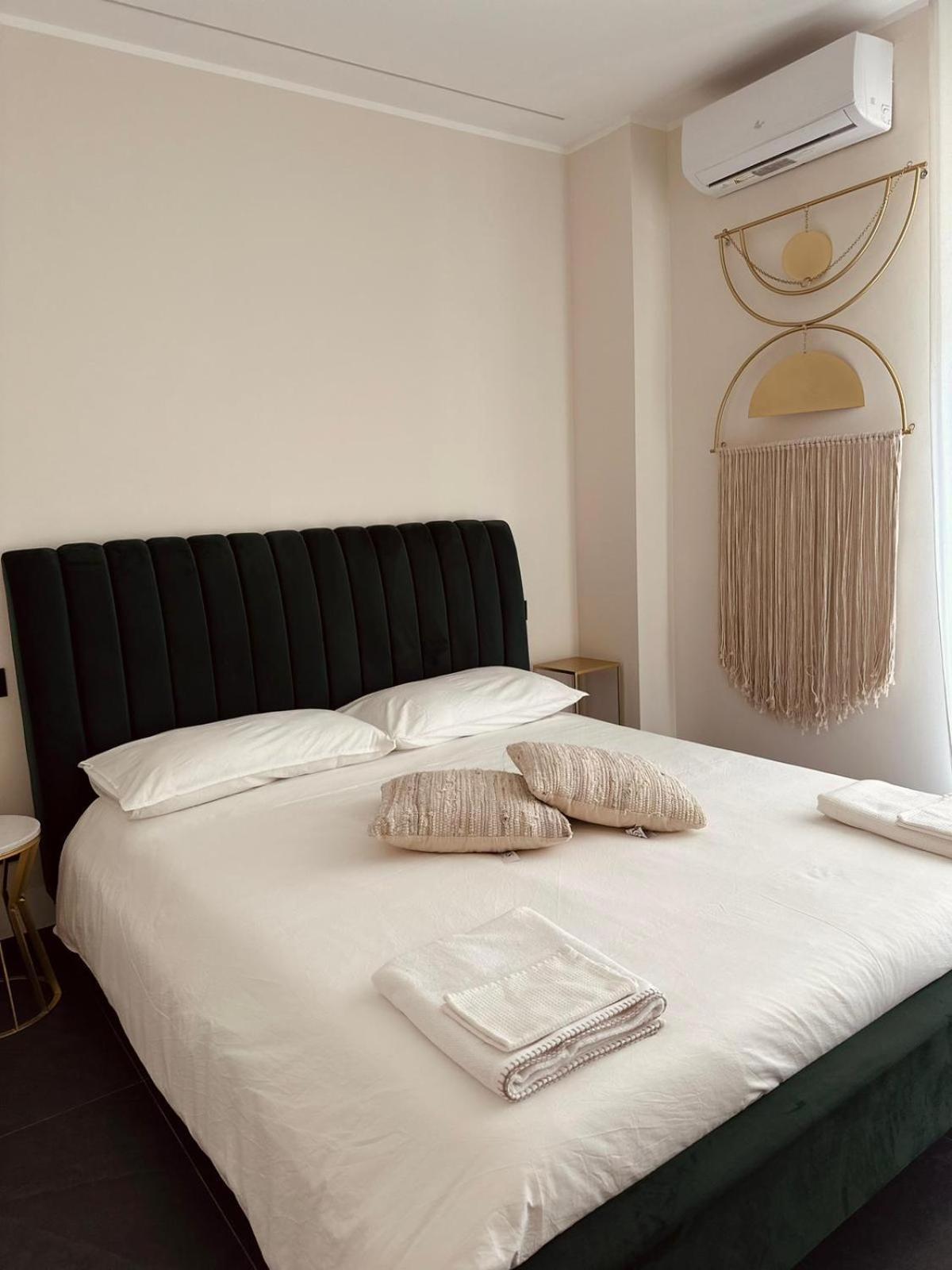 Mandarin Apulia B&B Bari Exteriör bild